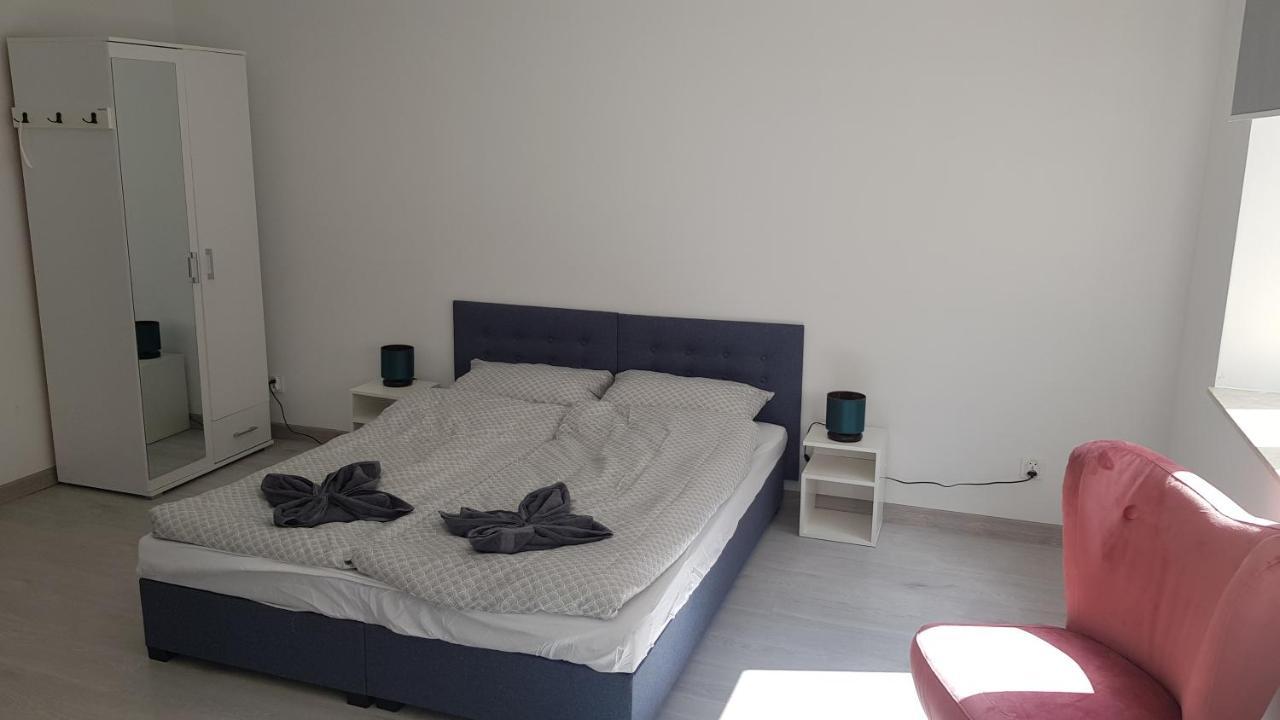 Apartamenty Centrum Plac Wolnosci Aparthotel 凯尔采 外观 照片