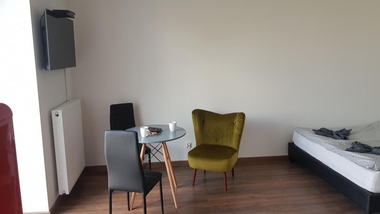 Apartamenty Centrum Plac Wolnosci Aparthotel 凯尔采 外观 照片