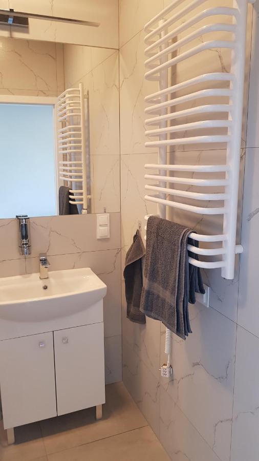 Apartamenty Centrum Plac Wolnosci Aparthotel 凯尔采 外观 照片