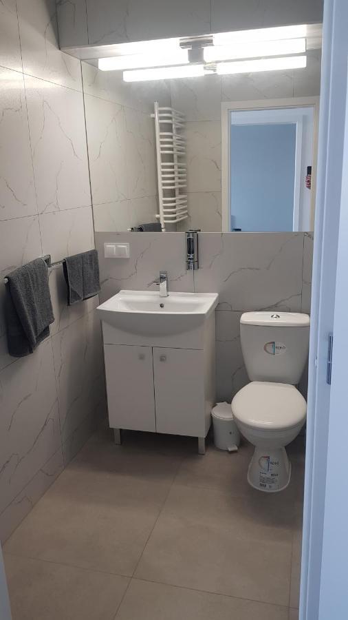Apartamenty Centrum Plac Wolnosci Aparthotel 凯尔采 外观 照片