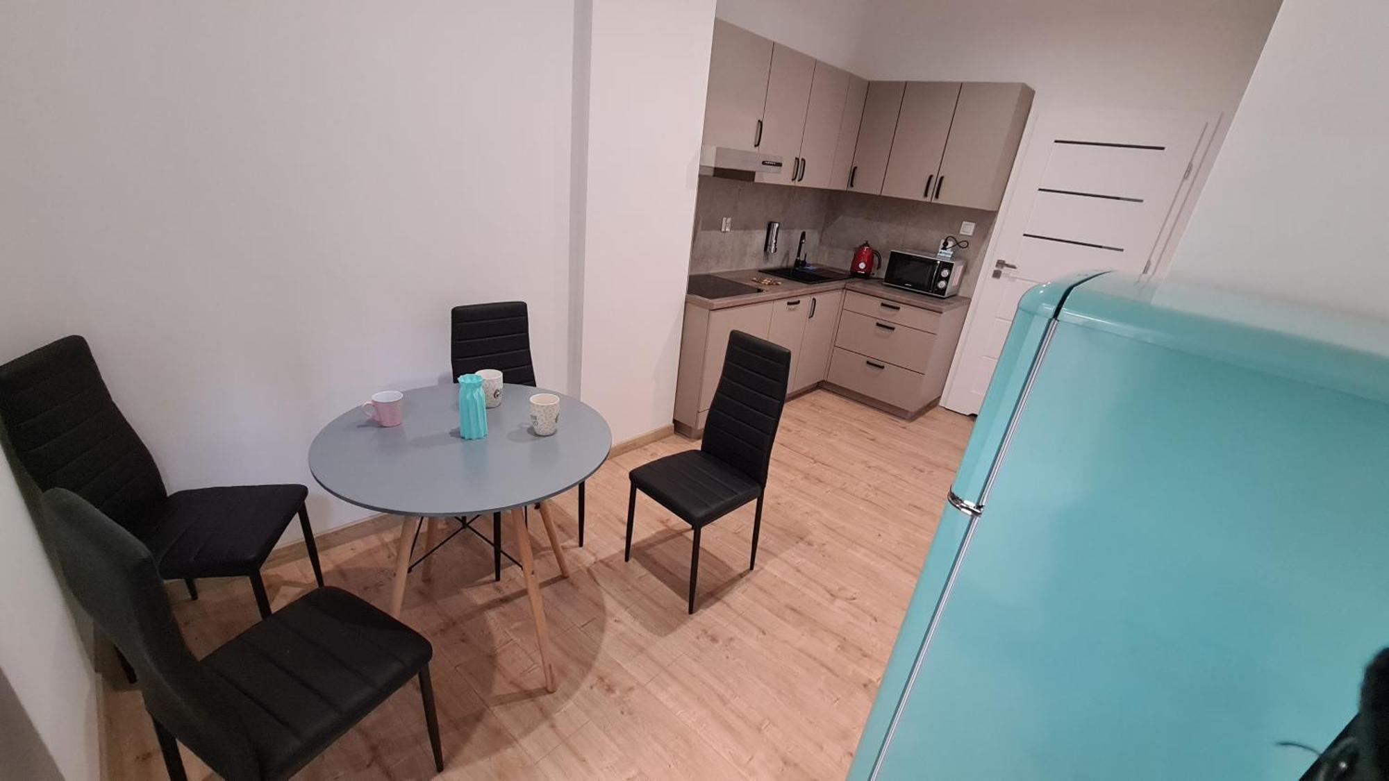 Apartamenty Centrum Plac Wolnosci Aparthotel 凯尔采 外观 照片