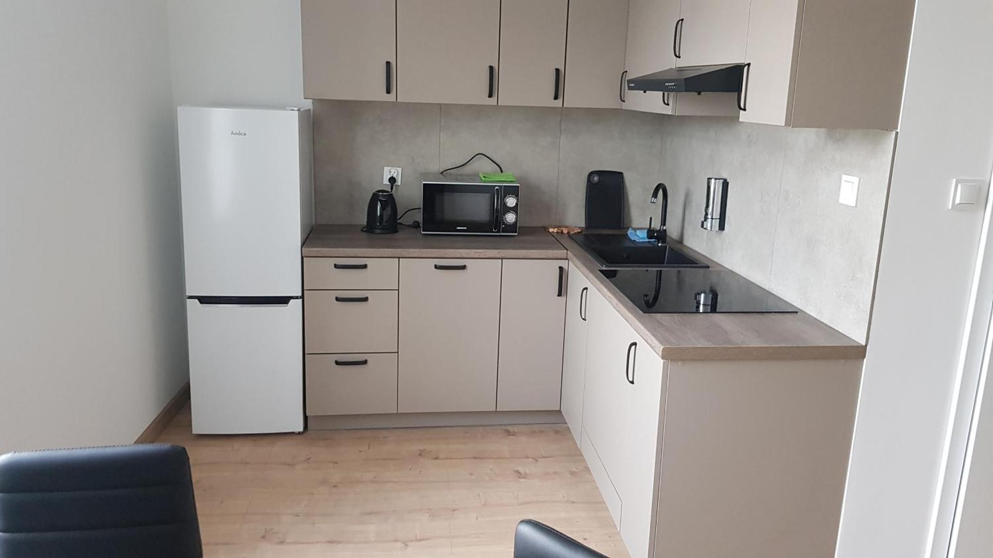 Apartamenty Centrum Plac Wolnosci Aparthotel 凯尔采 外观 照片